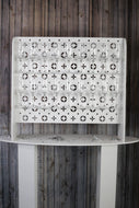 Bubbles Wall, Prosecco Wall, Champagne Wall, Freestanding. White Plastic. Holds 18 Flutes
Description: